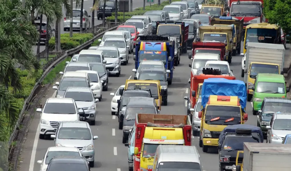 polda-metro-jaya-imbau-warga-bekasi-rayakan-malam-tahun-baru-di-lokal-untuk-cegah-kemacetan-jakarta