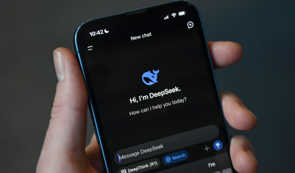 baidu-dan-openai-buka-akses-chatbot-gratis-respons-cepat-atas-kemajuan-deepseek
